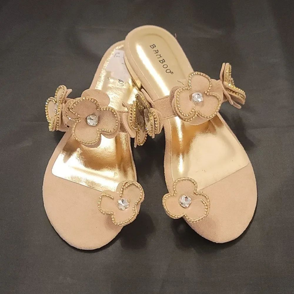 BRAND NEW BAMBOO FLORAL & GOLD CHAIN EMBELLISHED SANDAL